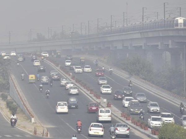 Rising pollution hints at post Diwali woes in Delhi
