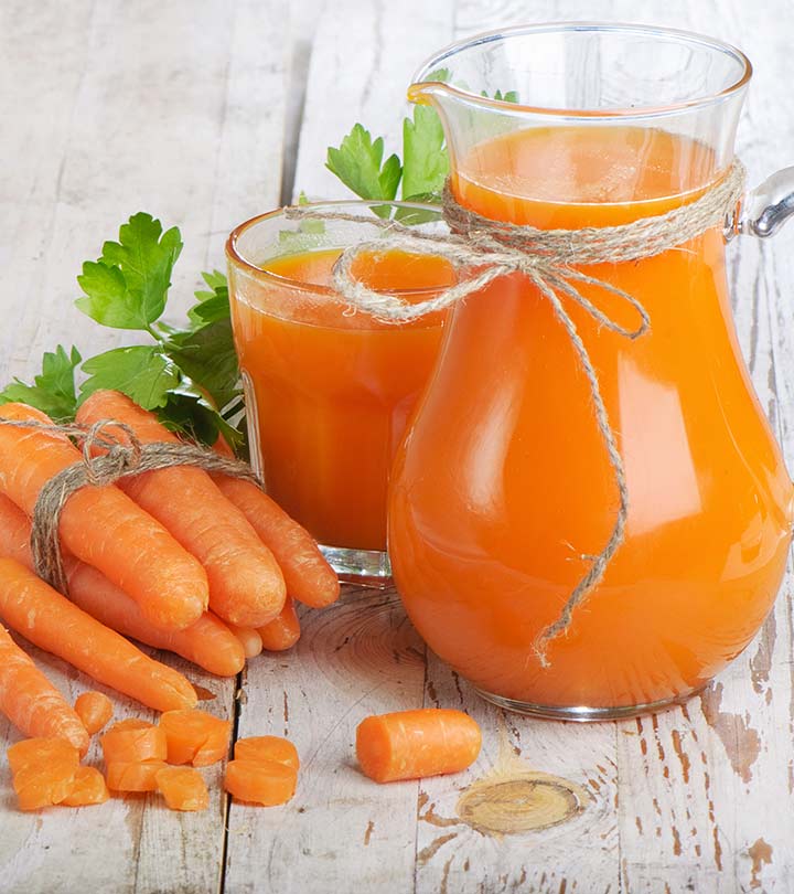 Make Natural Carrot Juice By Hand Typical Of Surabaya City